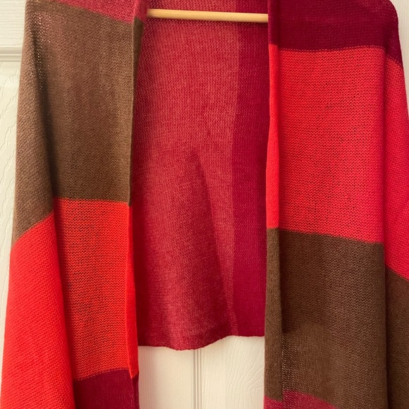 100% Cashmere Claudia Nichole Oversized Scarf/Wrap Reds NWT new! (96” x 23”) - Picture 4 of 7
